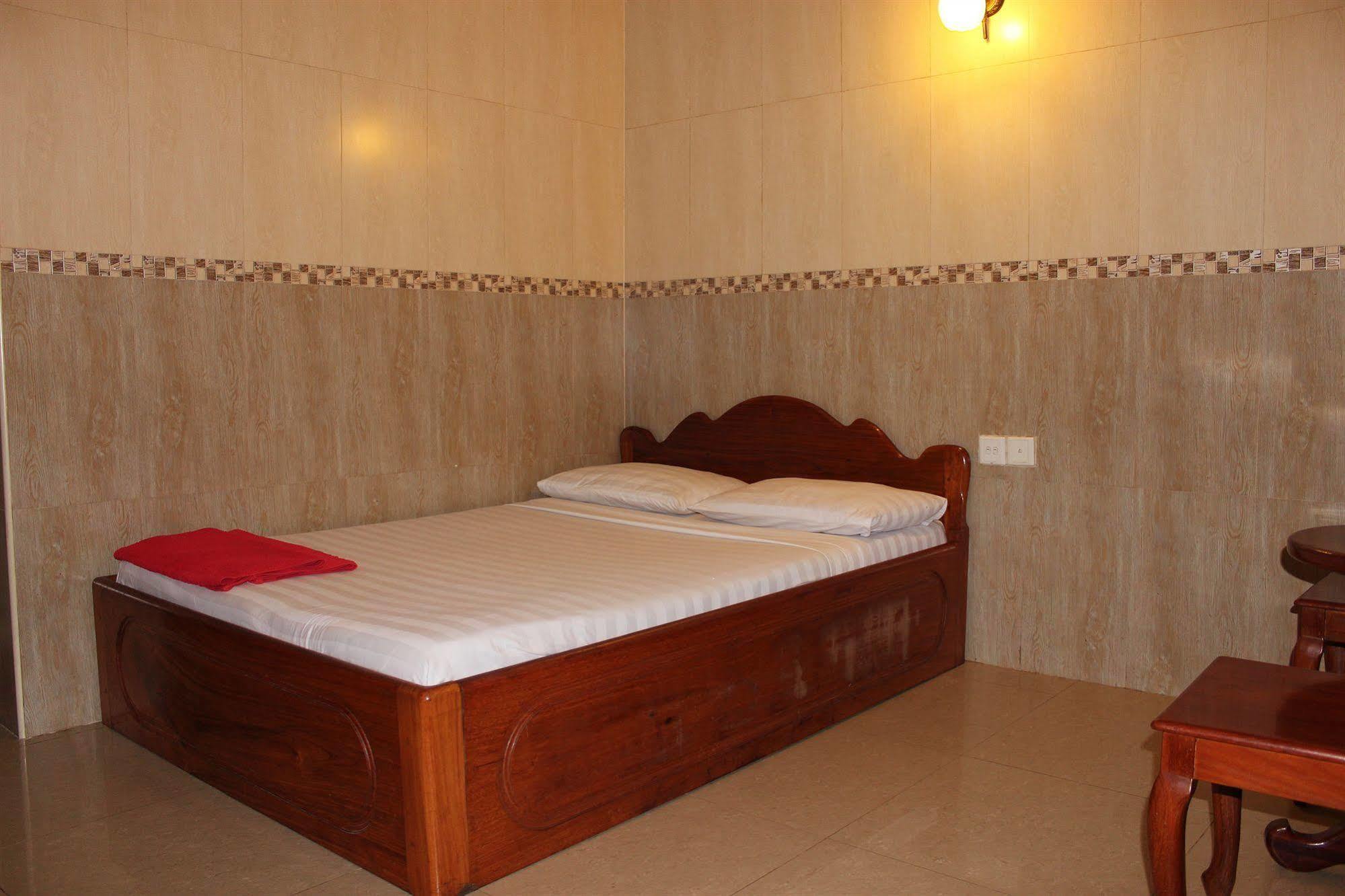 פנום פן Lucky 1 Guesthouse מראה חיצוני תמונה
